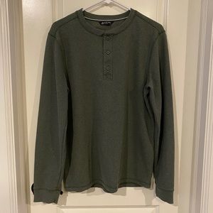 NWOT Thermal Henley Shirt